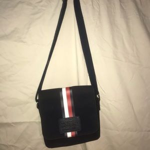 Tommy Hilfiger Satchel